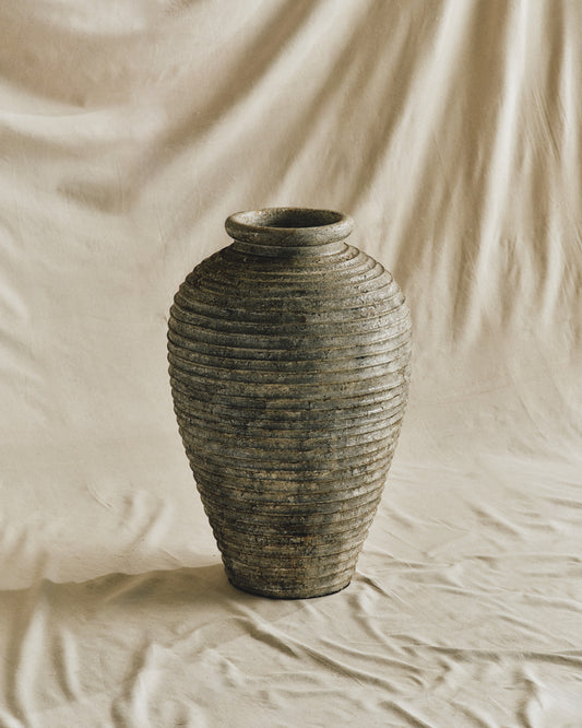 ribbed jar