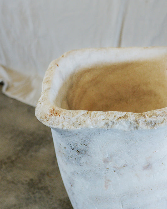 loam onyx planter