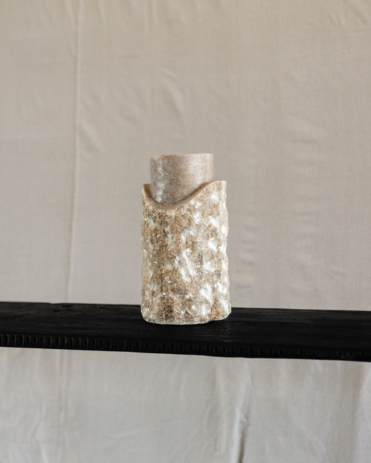 husk onyx vase no. 02