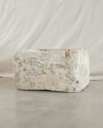 rectangular limestone trough no. 04