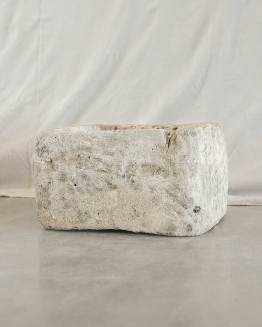 rectangular limestone trough no. 04