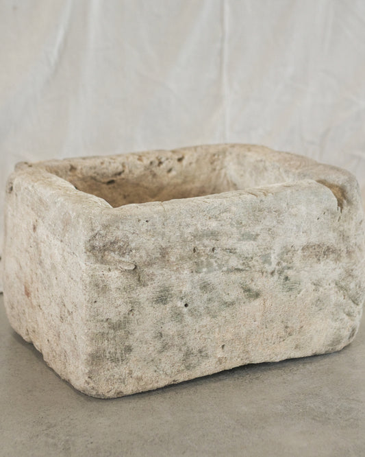 rectangular limestone trough no. 04
